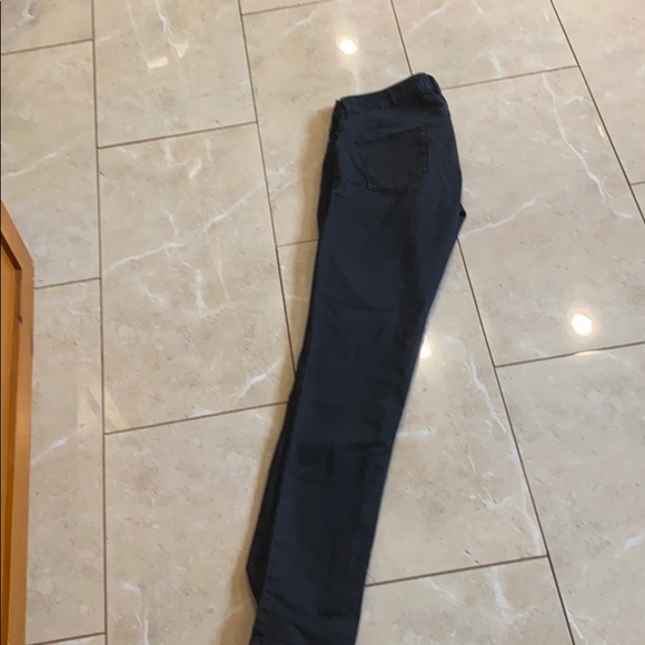 3/20 Garage skinny jeans - Picture 2 of 5